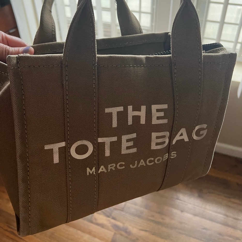 Authentic Marc Jacobs Mini The Tote Bag w/ crossbody strap